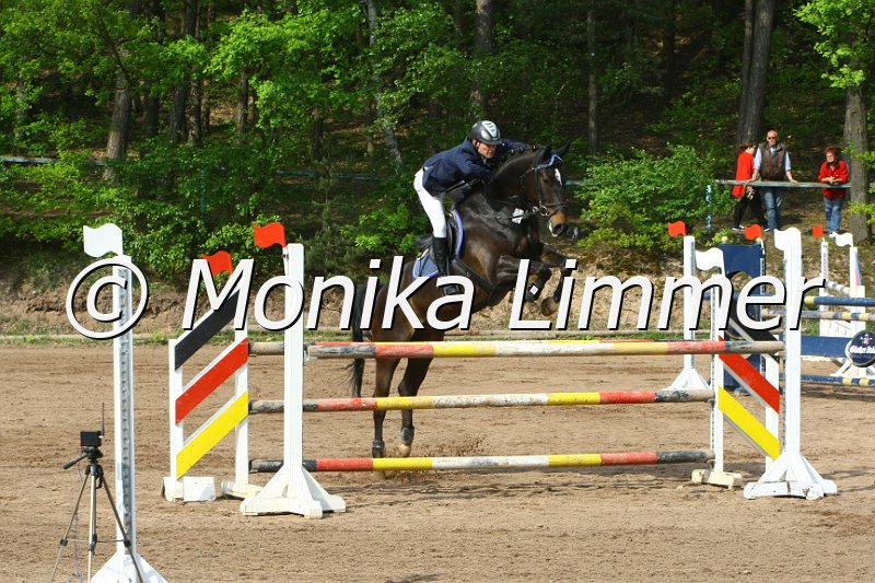 104M4036_Rainy_Spring M.JPG